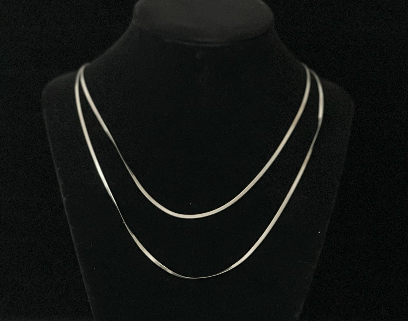 Thin Herringbone Necklace